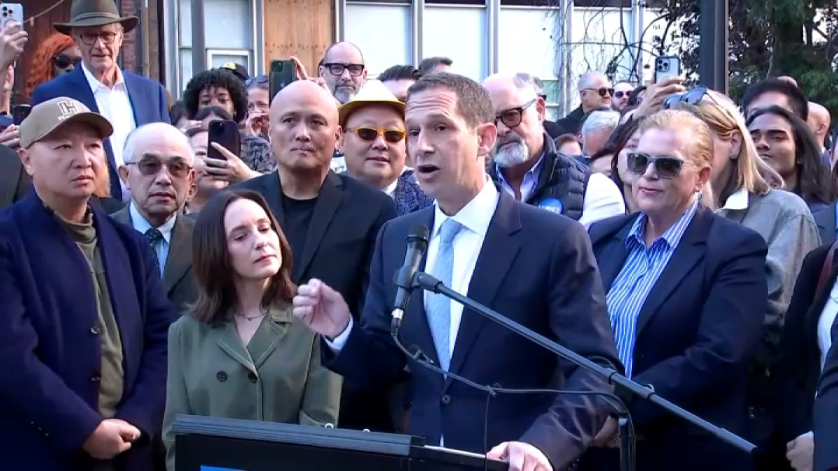 A photo of Mayor Daniel Lurie among supporters as he speaks at his inauguration.